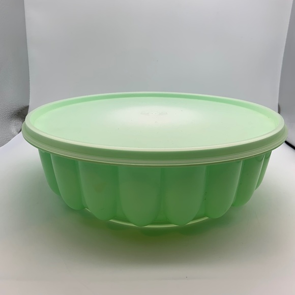 VTG Tupperware Jel-Ring Mold Plastic Retro Jello Mold & Original Instructions - Picture 1 of 16